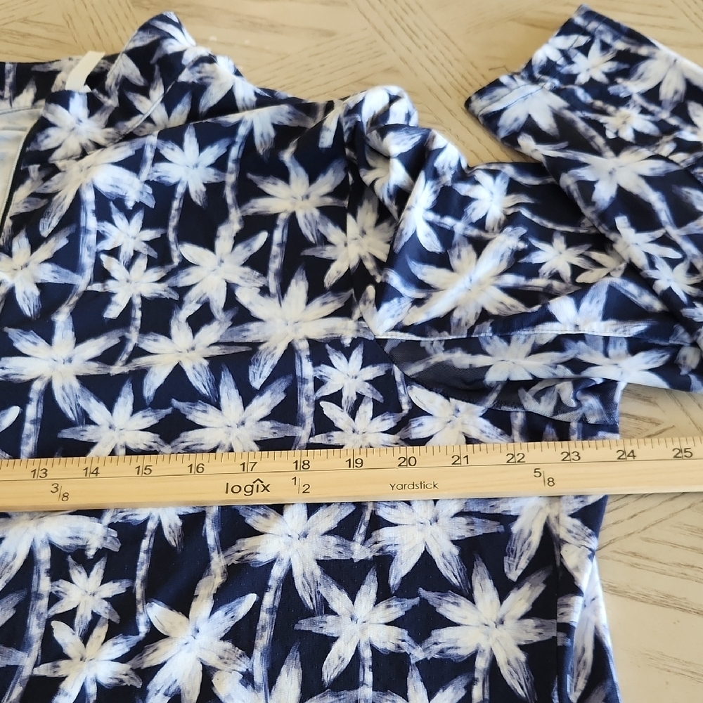 Beachtime Navy & White Women's Quarter Zip Top With Palm Trees Resort Wear 1X - Picture 3 of 6